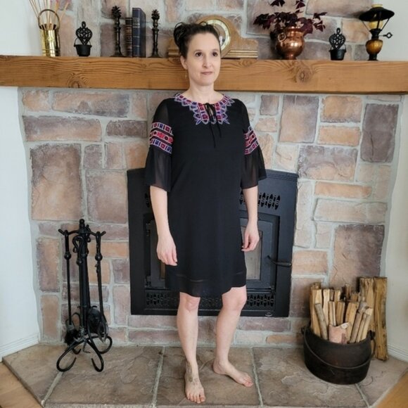 🍄 50% OFF - Black Embroided Ruffled 3/4 Sleeves Straight Dress - Picture 3 of 6